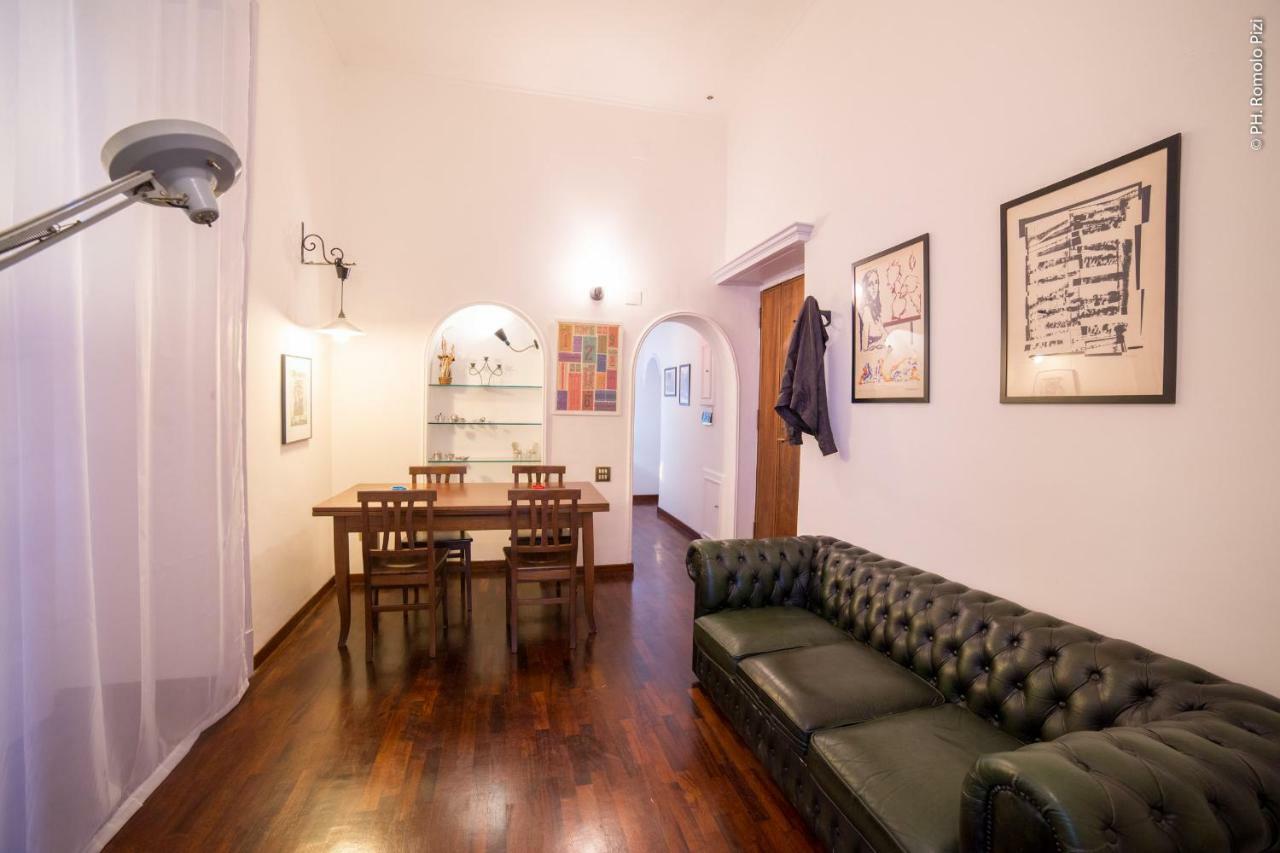 Duomo Miradois 152 Napoli Bed & Breakfast ภายนอก รูปภาพ