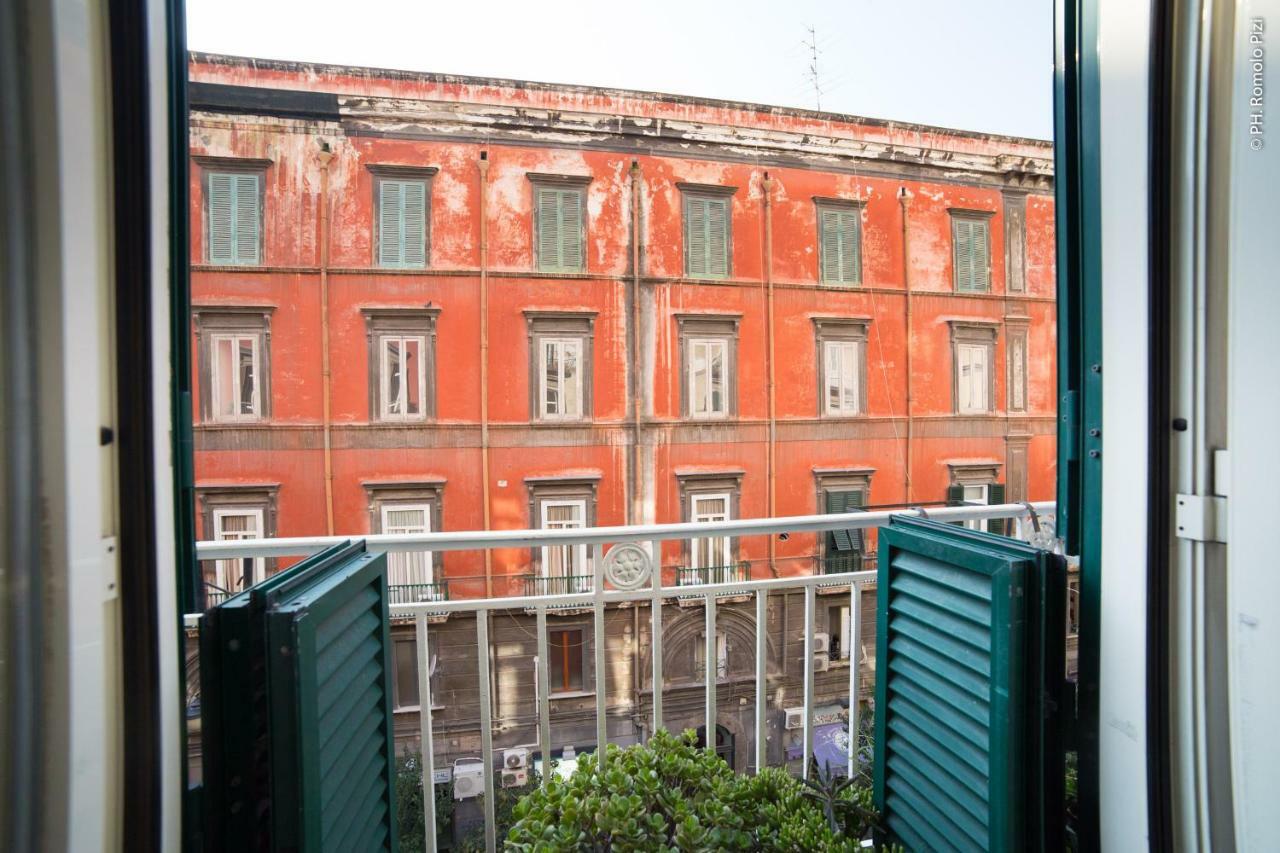Duomo Miradois 152 Napoli Bed & Breakfast ภายนอก รูปภาพ